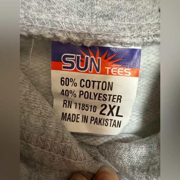 🐻 NWOT! OWNYC Bear Logo Pullover Hoodie - Picture 5 of 6